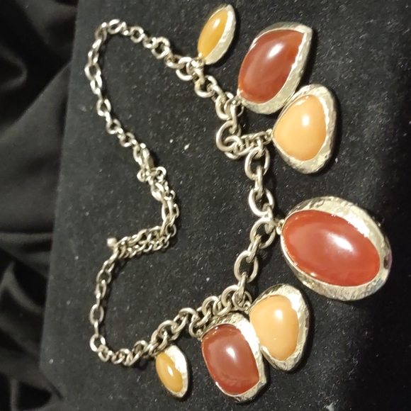BRIGHTON TWO TONE CORAL STATEMENT NECKLACE - Picture 5 of 5